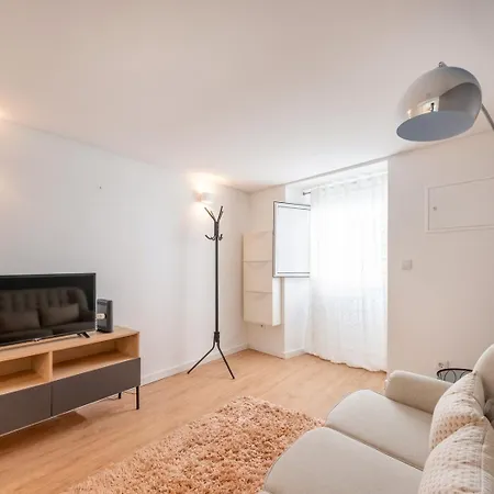 Guestready - Bright And Cozy In Lägenhet Lisboa