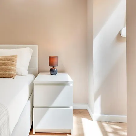 Guestready - Bright And Cozy In Lägenhet *