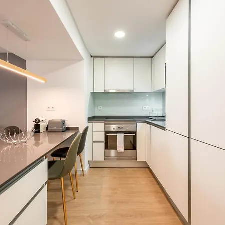 דירה Guestready - Bright And Cozy In *